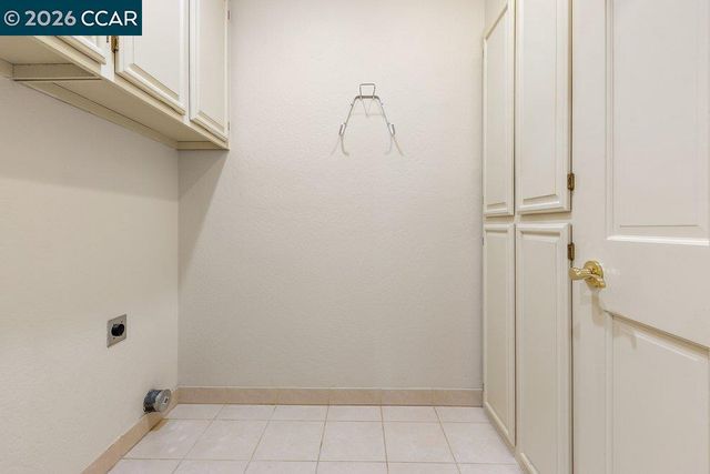 306 Maverick Ct, Lafayette, CA 94549