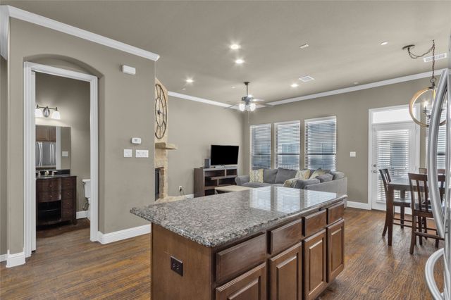 5724 Robbie Road, Plano, TX 75024