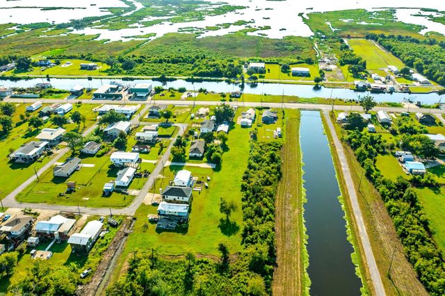 5808 Highway 56 Highway, Chauvin, LA 70344