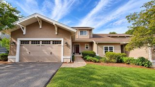 5 Walden Way 5, Milford, MA 01757