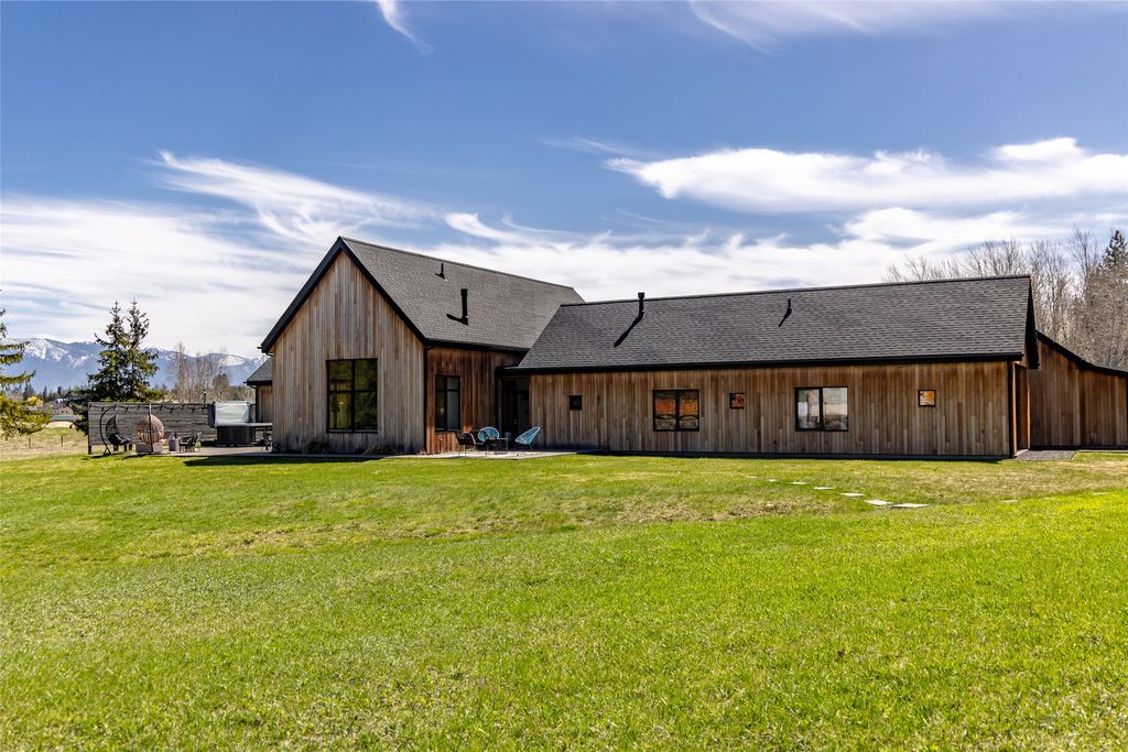 1768 E 2nd Street, Whitefish, MT 59937 photo 12