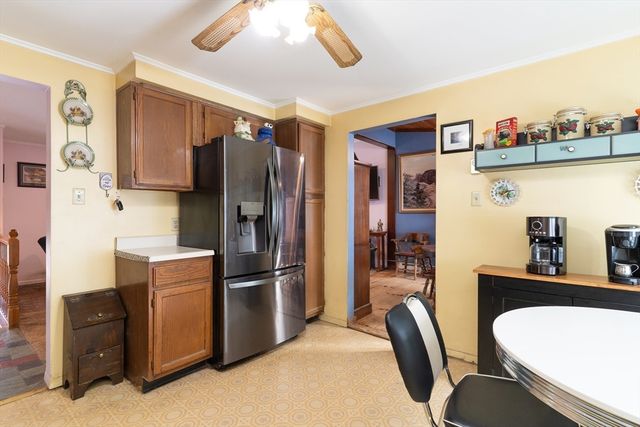 116 Spencer Rd, Oakham, MA 01068