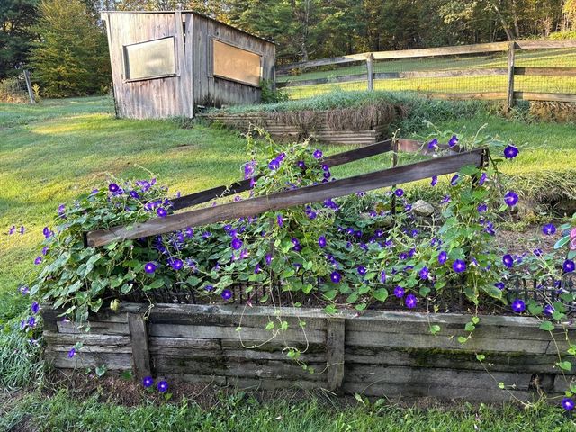 116 Spencer Rd, Oakham, MA 01068