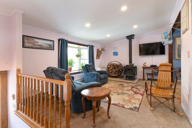 116 Spencer Rd, Oakham, MA 01068