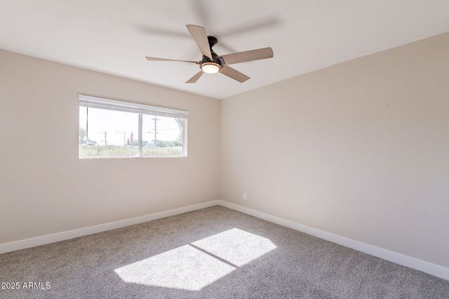 8202 E PICCADILLY Road, Scottsdale, AZ 85251