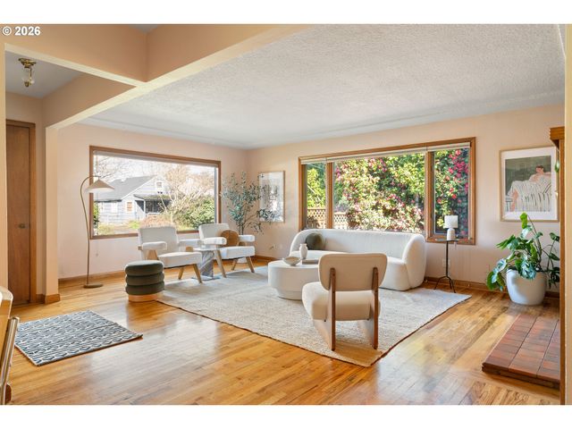 11614 Se 33RD Ave, Milwaukie, OR 97222