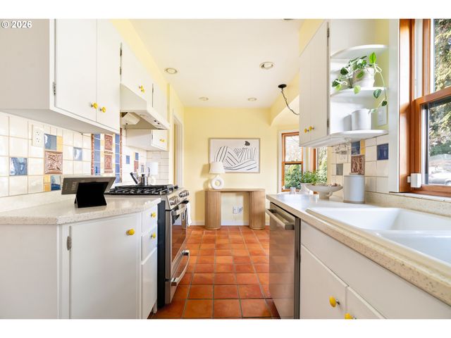 11614 Se 33RD Ave, Milwaukie, OR 97222