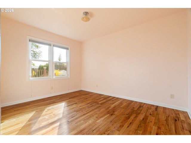 11614 Se 33RD Ave, Milwaukie, OR 97222