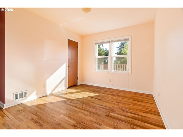 11614 Se 33RD Ave, Milwaukie, OR 97222