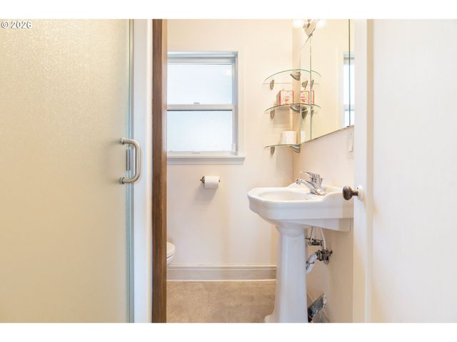 11614 Se 33RD Ave, Milwaukie, OR 97222