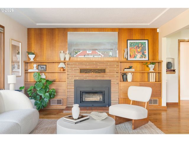 11614 Se 33RD Ave, Milwaukie, OR 97222