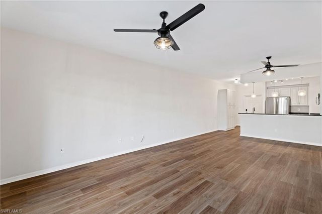 1076 Winding Pines CIR 101, Cape Coral, FL 33909