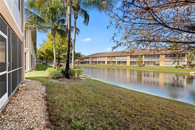 1076 Winding Pines CIR 101, Cape Coral, FL 33909