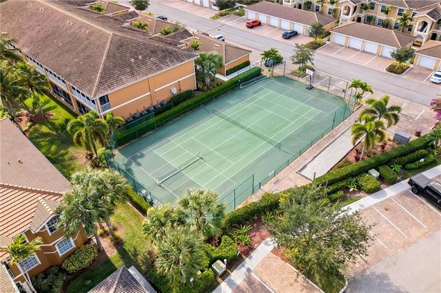 1076 Winding Pines CIR 101, Cape Coral, FL 33909