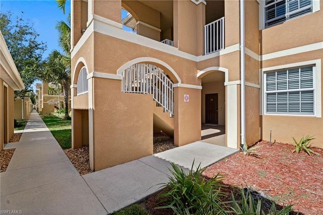 1076 Winding Pines CIR 101, Cape Coral, FL 33909