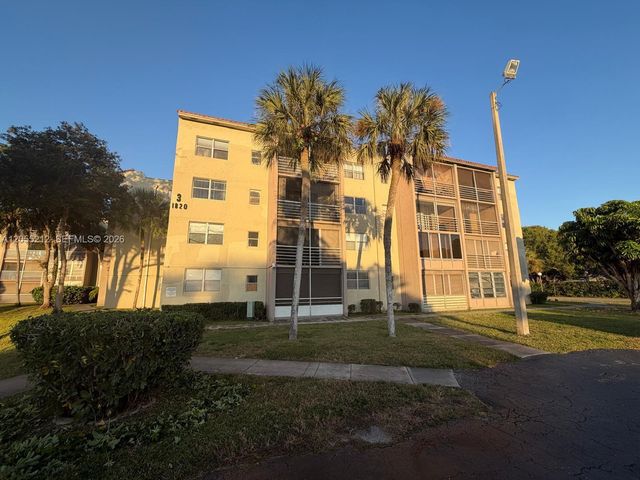 1820 SW 81st Avenue 3107, North Lauderdale, FL 33068