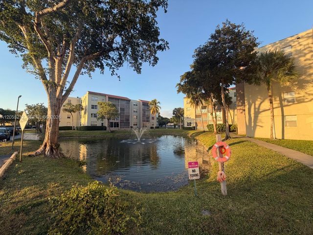 1820 SW 81st Avenue 3107, North Lauderdale, FL 33068