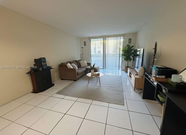 1820 SW 81st Avenue 3107, North Lauderdale, FL 33068