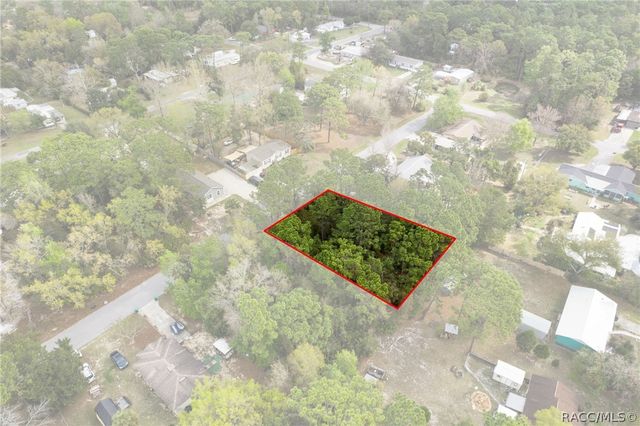7636 W Sunburst Lane, Homosassa, FL 34448