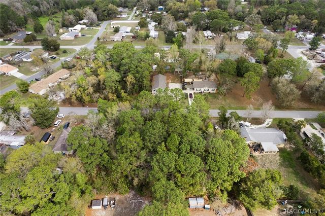 7636 W Sunburst Lane, Homosassa, FL 34448