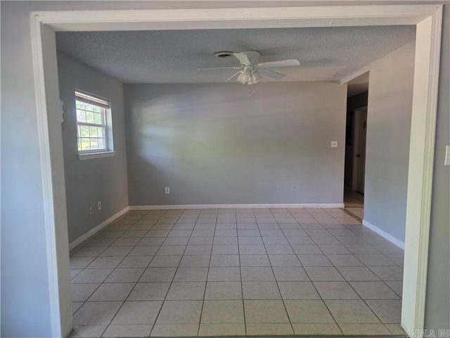 1006 E H, Russellville, AR 72801