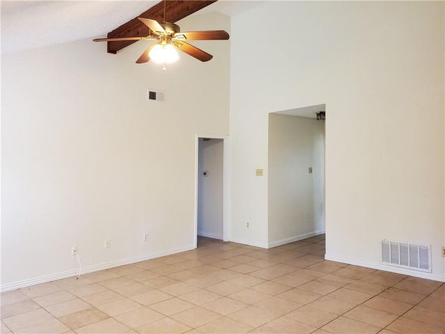 1919 Klattenhoff DR, Austin, TX 78728