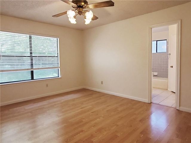 1919 Klattenhoff DR, Austin, TX 78728