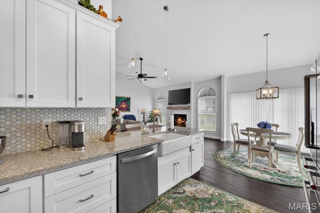 317 Gullane Drive, St Charles, MO 63301
