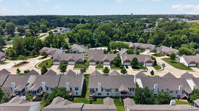 317 Gullane Drive, St Charles, MO 63301