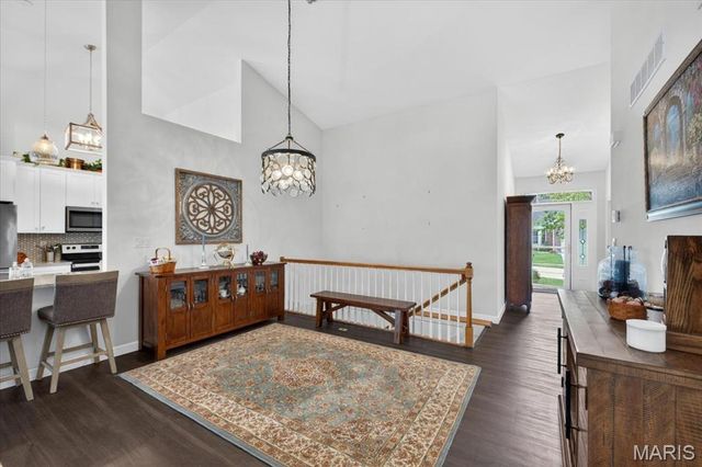 317 Gullane Drive, St Charles, MO 63301