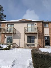 219 E Clarinet Boulevard, Elkhart, IN 46516