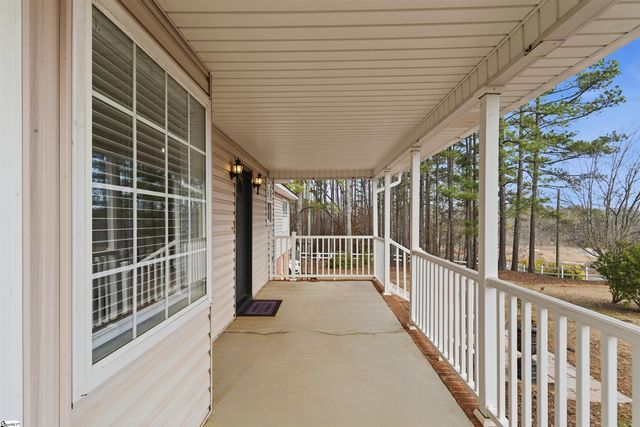936 Miller Road, Woodruff, SC 29388