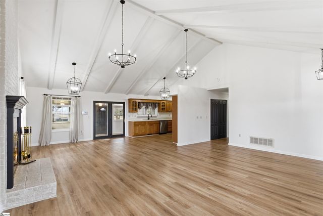 936 Miller Road, Woodruff, SC 29388