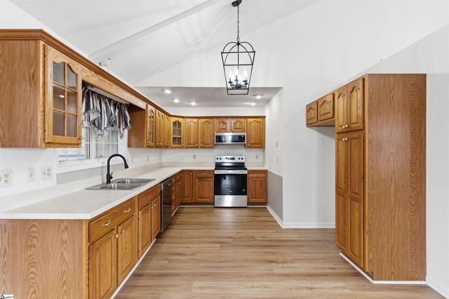 936 Miller Road, Woodruff, SC 29388