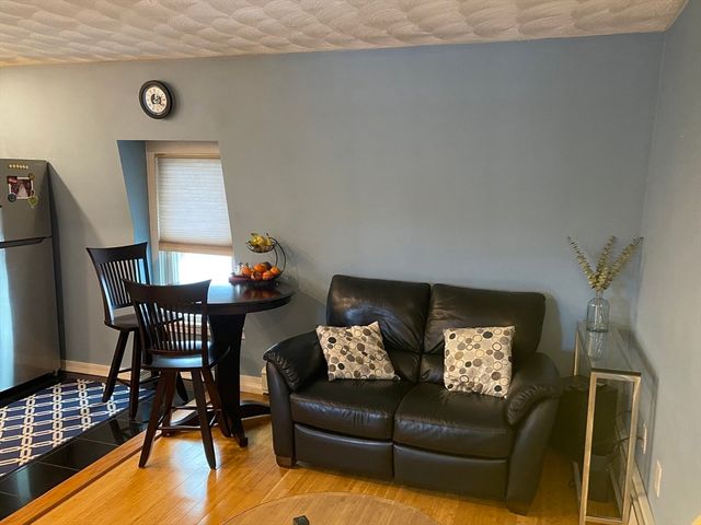 88 Pearl St 3, Somerville, MA 02145
