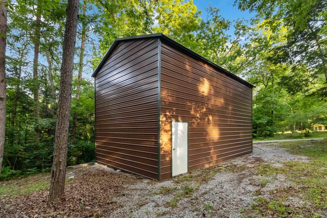 155 COUNTY Road, Burnside, KY 42519