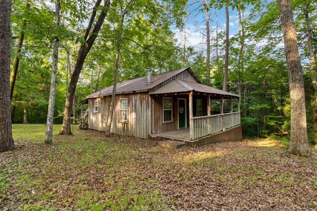 155 COUNTY Road, Burnside, KY 42519