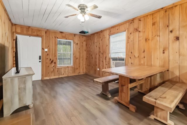 155 COUNTY Road, Burnside, KY 42519