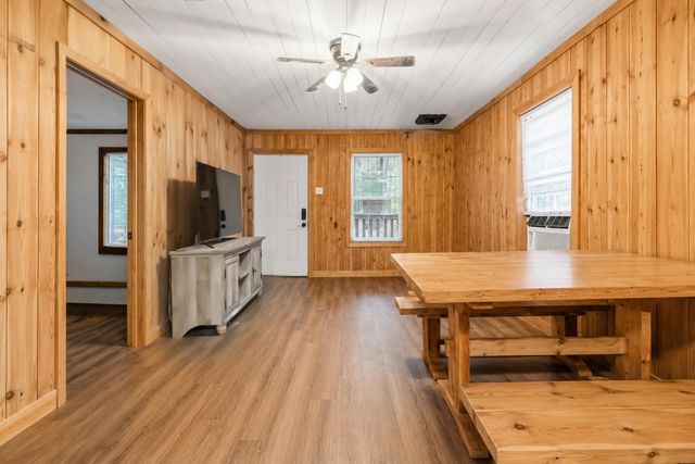 155 COUNTY Road, Burnside, KY 42519