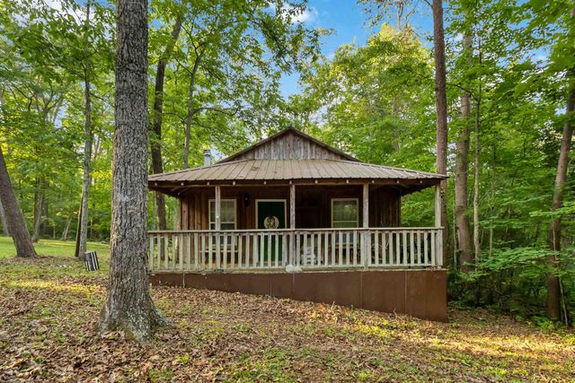155 COUNTY Road, Burnside, KY 42519