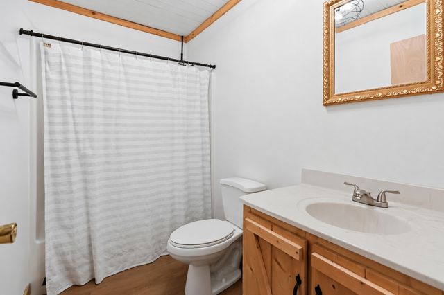 155 COUNTY Road, Burnside, KY 42519
