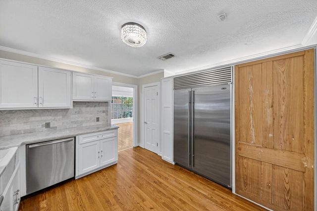 1509 Bedford Dr, Midland, TX 79701