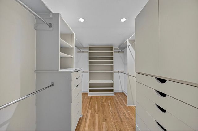 1509 Bedford Dr, Midland, TX 79701