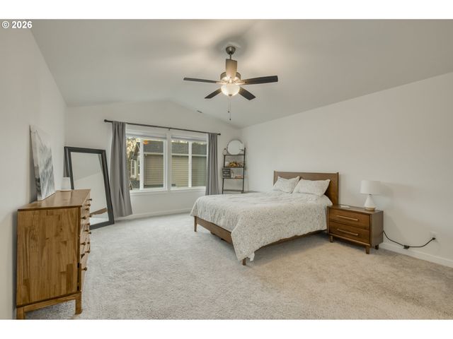 1636 S MIKE Dr, Newberg, OR 97132