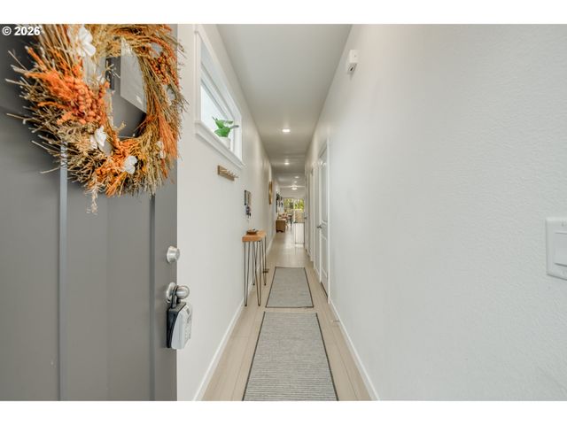 1636 S MIKE Dr, Newberg, OR 97132