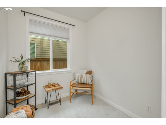 1636 S MIKE Dr, Newberg, OR 97132