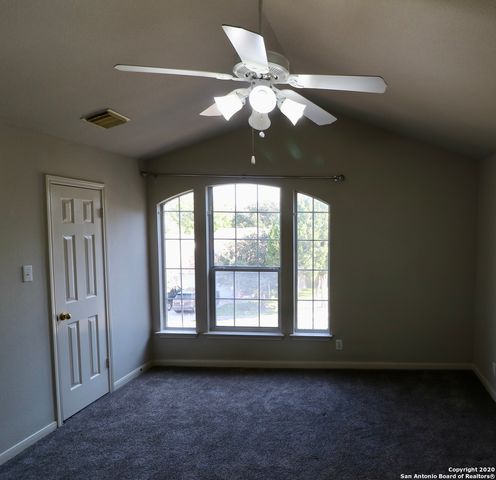 7 CLAYBROOK, San Antonio, TX 78254