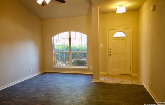 7 CLAYBROOK, San Antonio, TX 78254