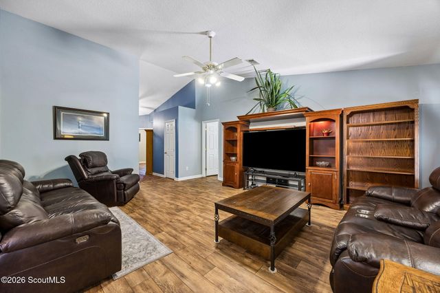 101 Royal Pines Way, Kingsland, GA 31548
