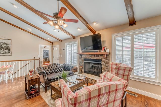 382 Adventure Trail, Ellijay, GA 30540